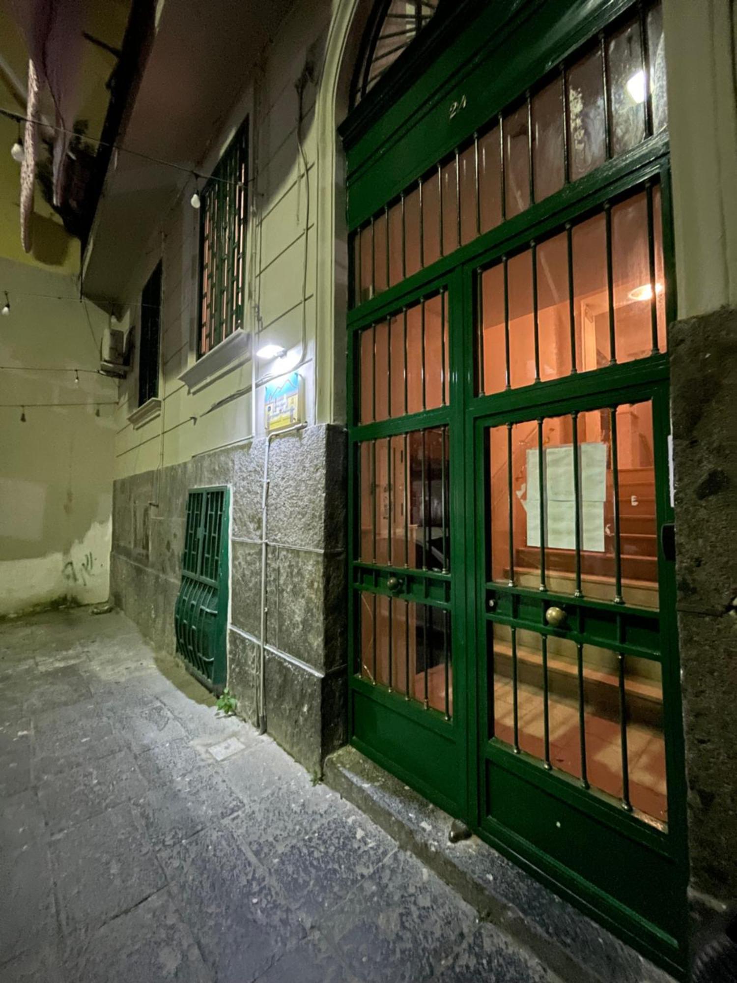 Home Sweet Home Inizio Di Spacca Napoli Ngoại thất bức ảnh