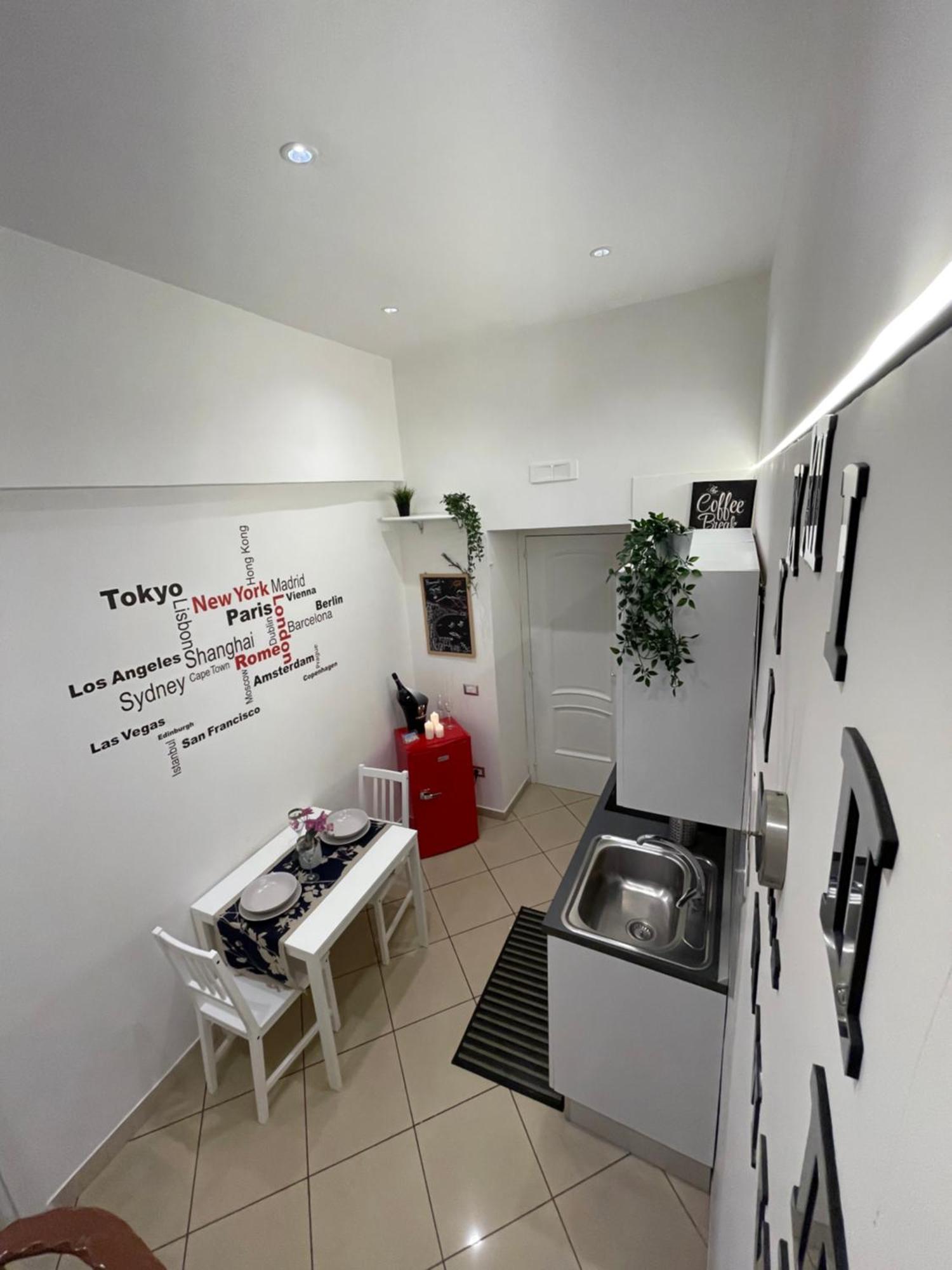 Home Sweet Home Inizio Di Spacca Napoli Ngoại thất bức ảnh